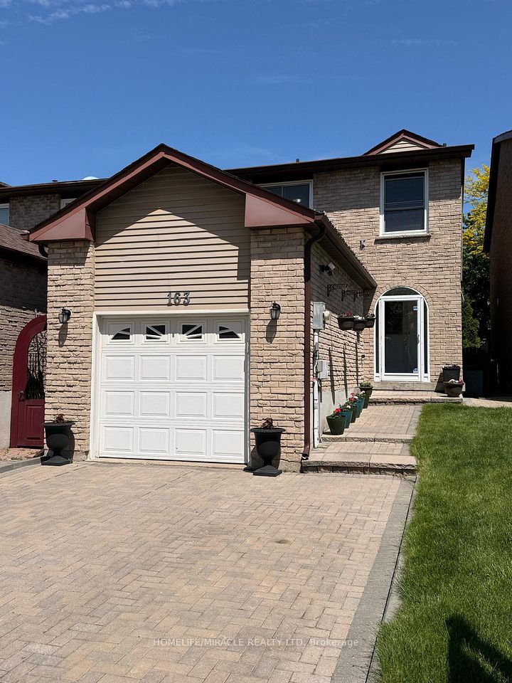 2-Storey in Durham