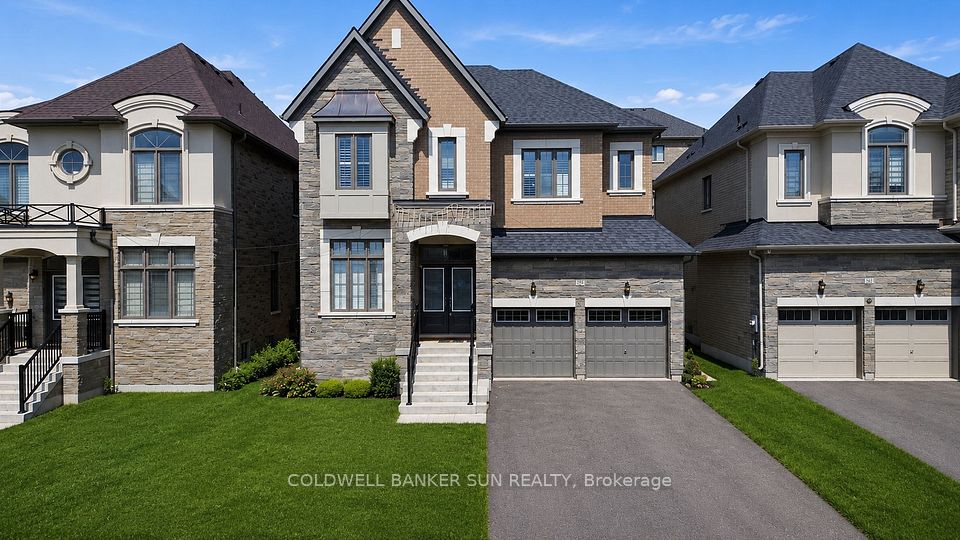 2-Storey in Grey County