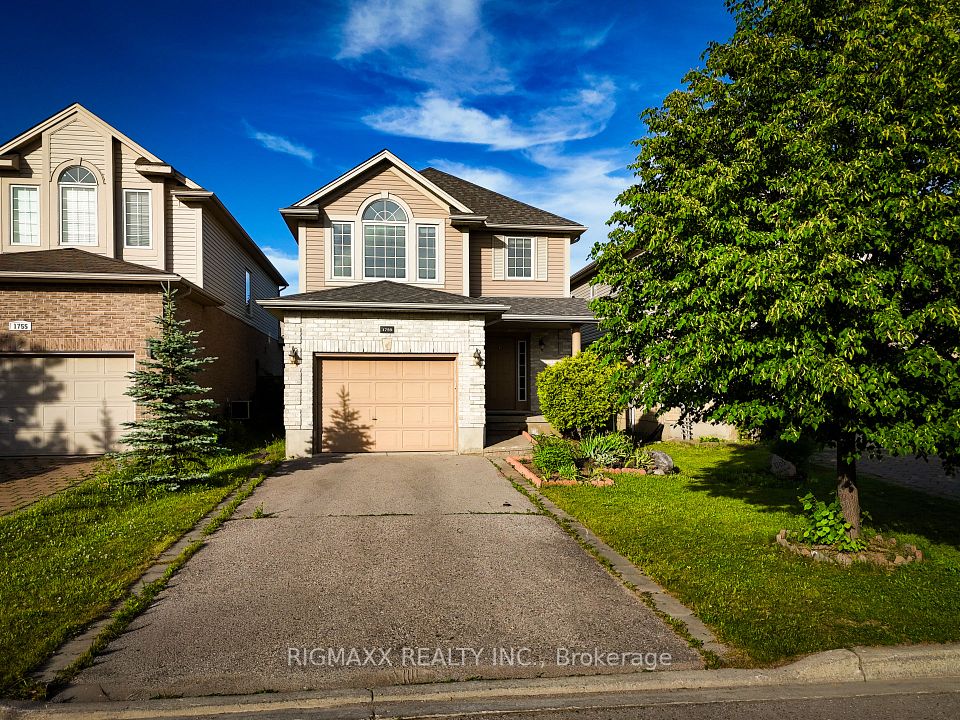 2-Storey in Grey County