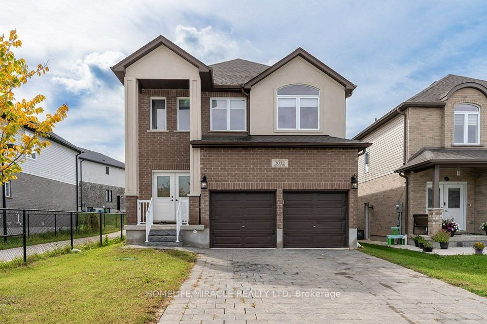 2-Storey in Durham