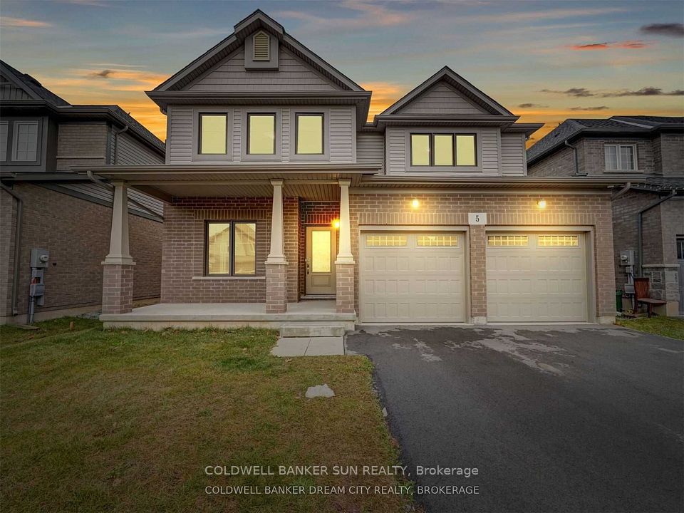 2-Storey in Grey County